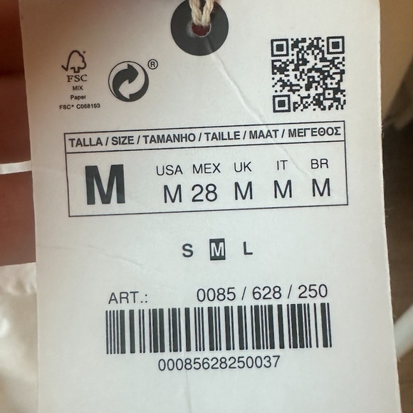 NWT White Zara Dress - Size Medium 100% cotton - Picture 5 of 7